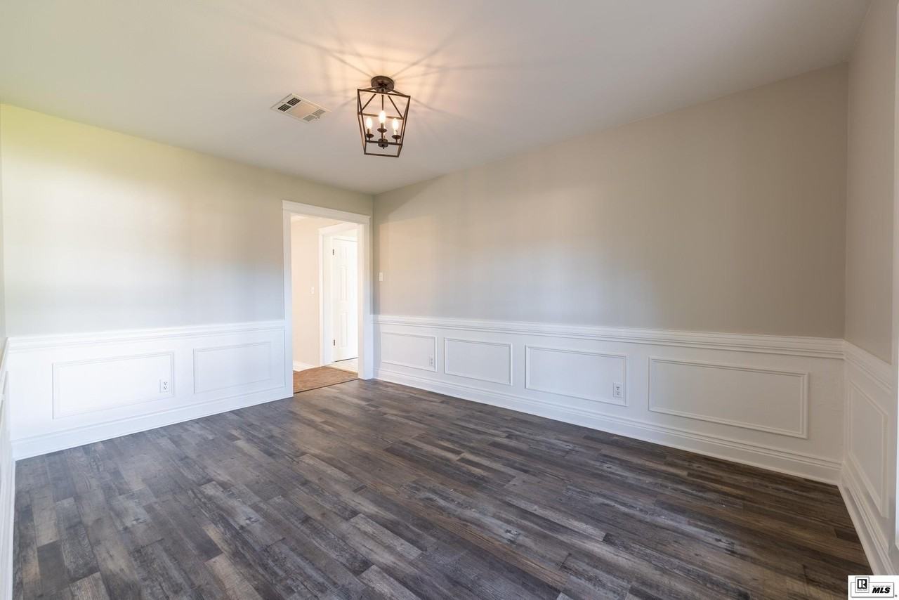701 Kiroli Rd - Photo 4 of 32