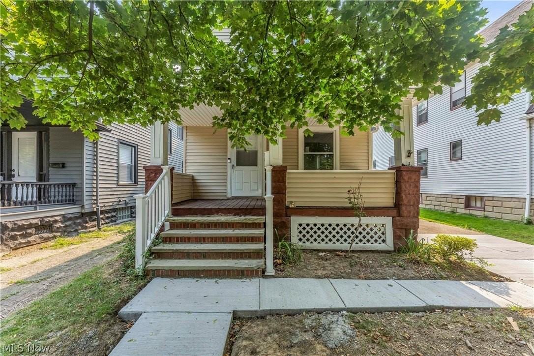 3153 W 103rd St - Photo 2 of 23