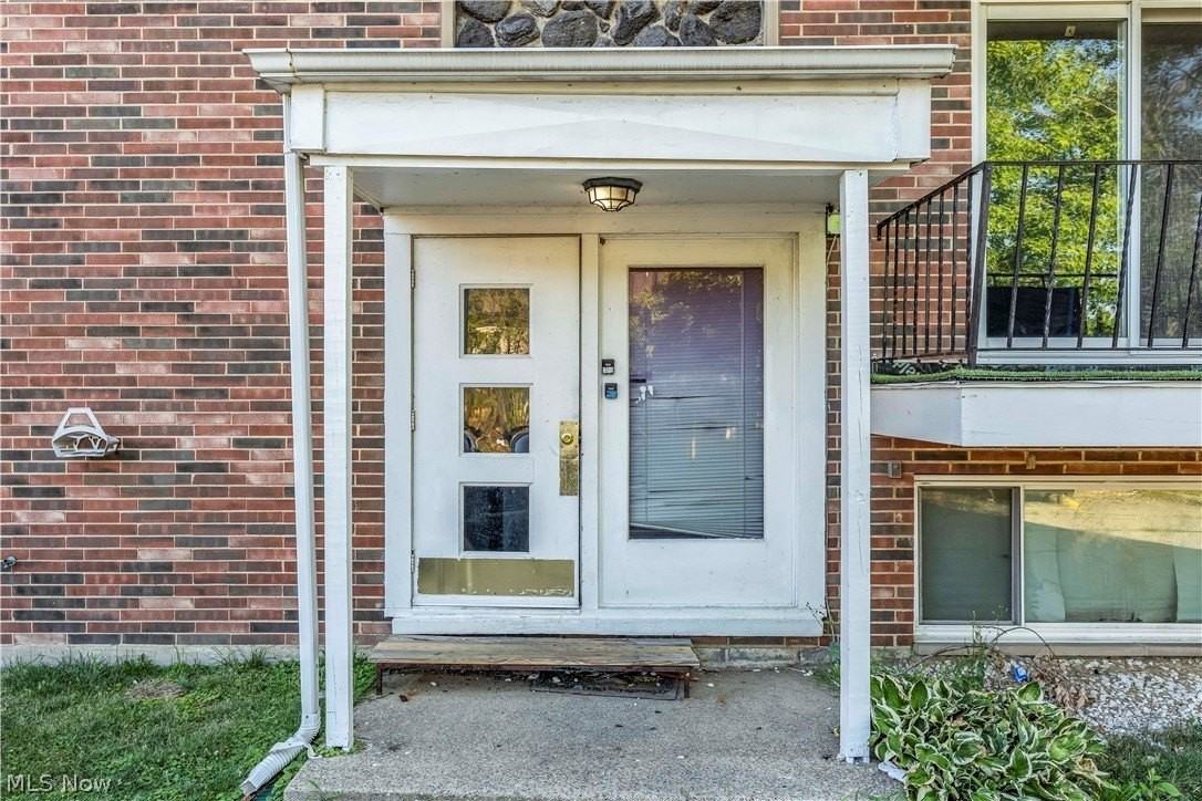 18809 Bella Dr #2UP - Photo 3 of 20