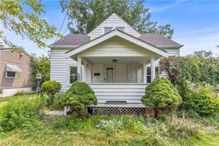 1083 Eastlake Dr - Photo 1 of 1