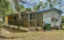 2916 Se County Road 18 - Photo 1 of 1