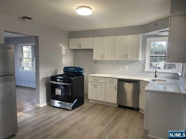 166 Midwood Rd - Photo 3 of 15