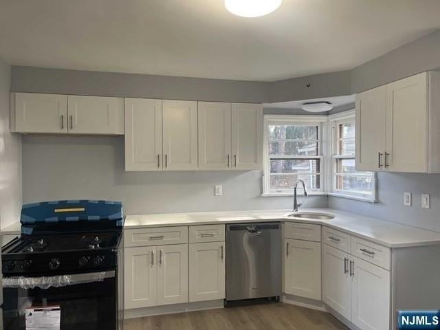166 Midwood Rd - Photo 5 of 15