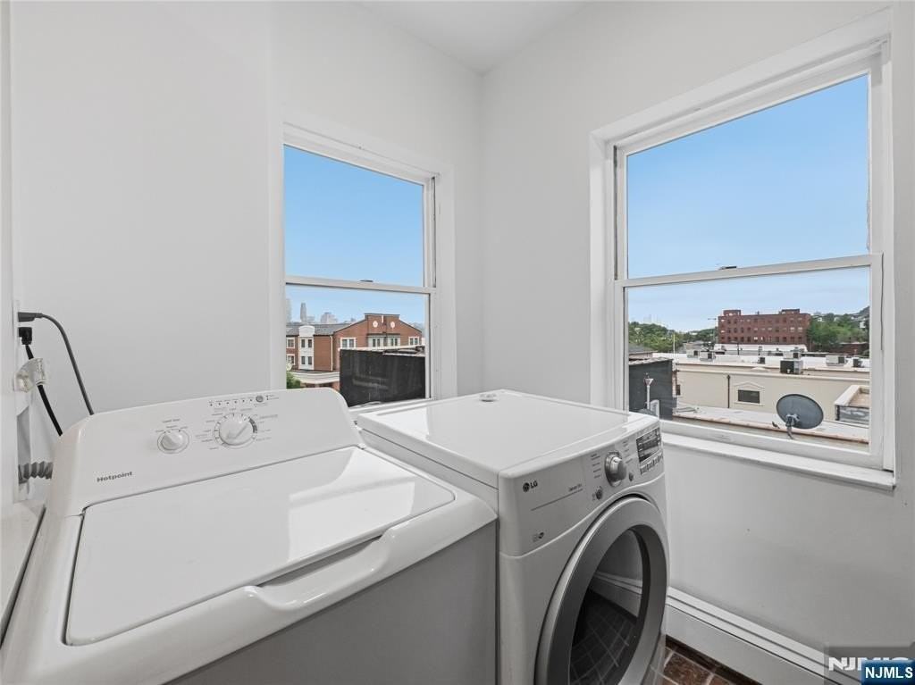 12 Hilliard Ave #6 - Photo 5 of 14