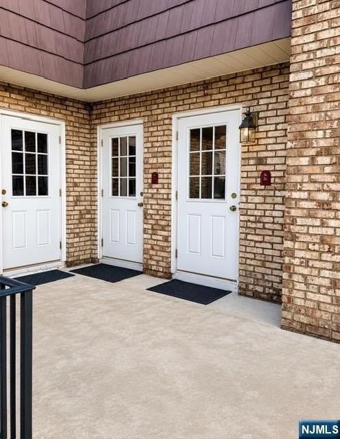 120 Fairview Ave #3B - Photo 3 of 12