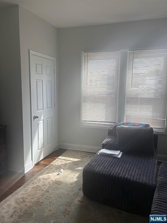 377 Henry St - Photo 5 of 5