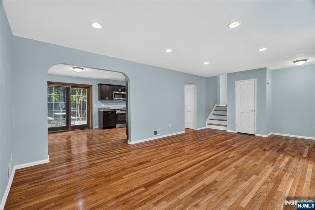 11 Lockwood Ln - Photo 6 of 23
