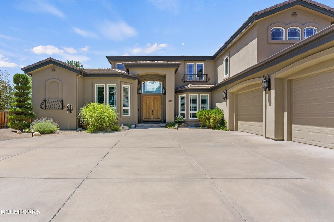 2880 Friar Rock Ct - Photo 5 of 50