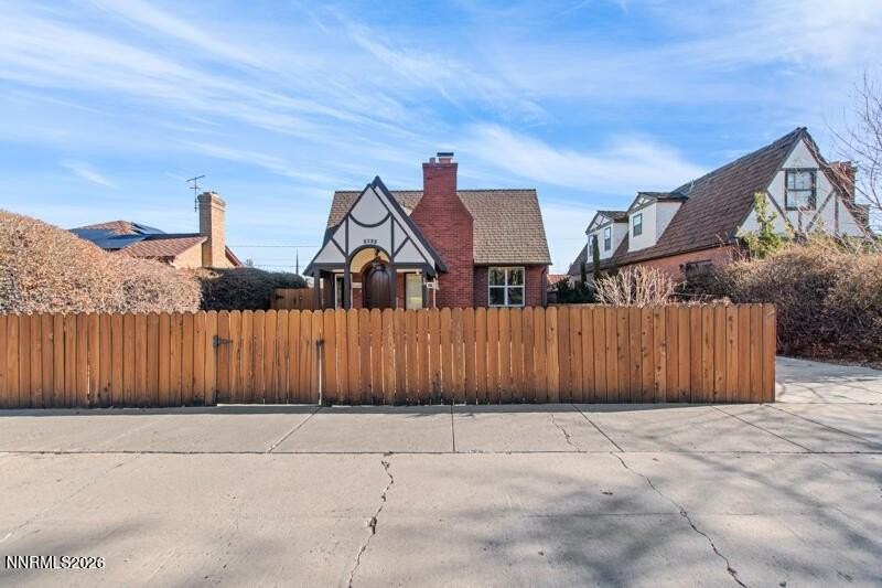 1122 S Arlington Ave - Photo 2 of 23