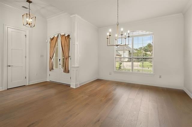 409 Claymont Ct - Photo 4 of 18