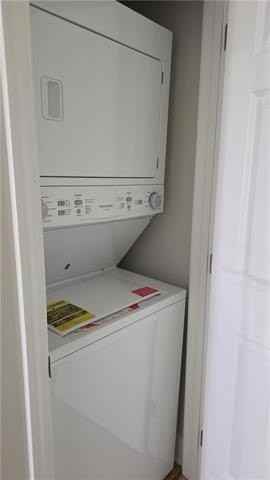 1442 Tennessee St - Photo 7 of 7