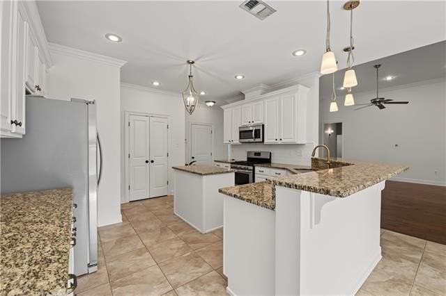 404 Golden Leaf Ct - Photo 2 of 23