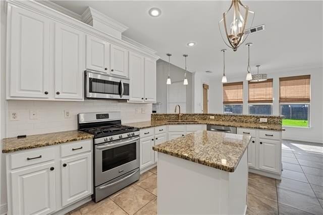 404 Golden Leaf Ct - Photo 4 of 23