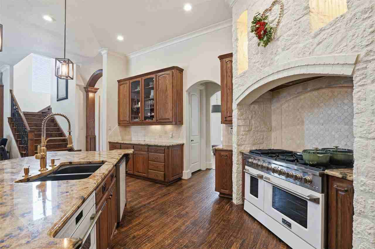 3417 Madison Ct - Photo 7 of 31