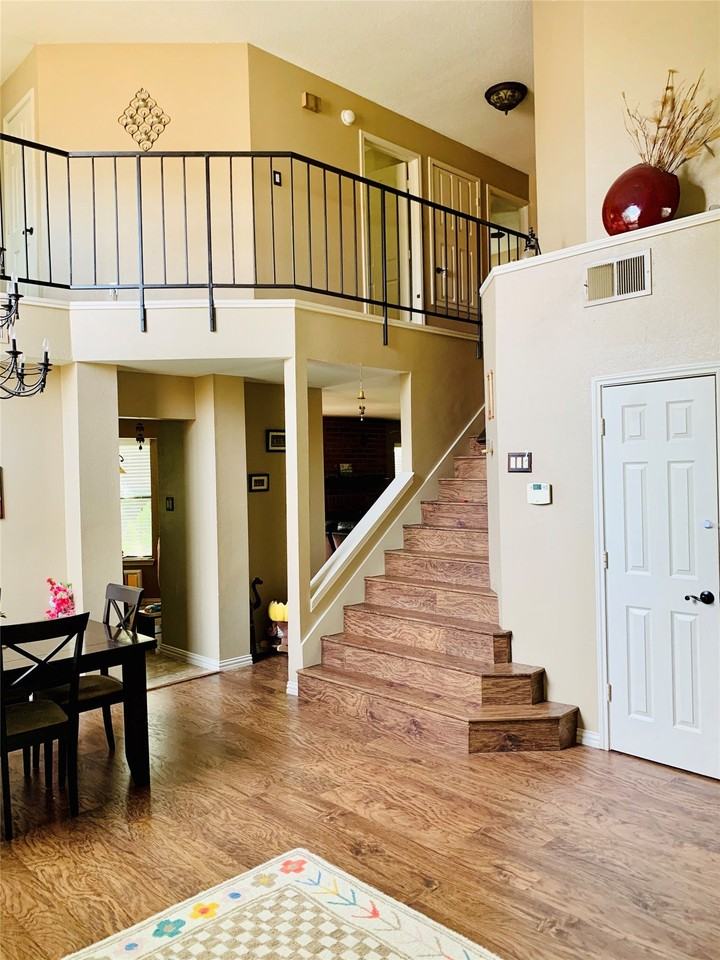 1848 Sonnet Dr - Photo 6 of 20
