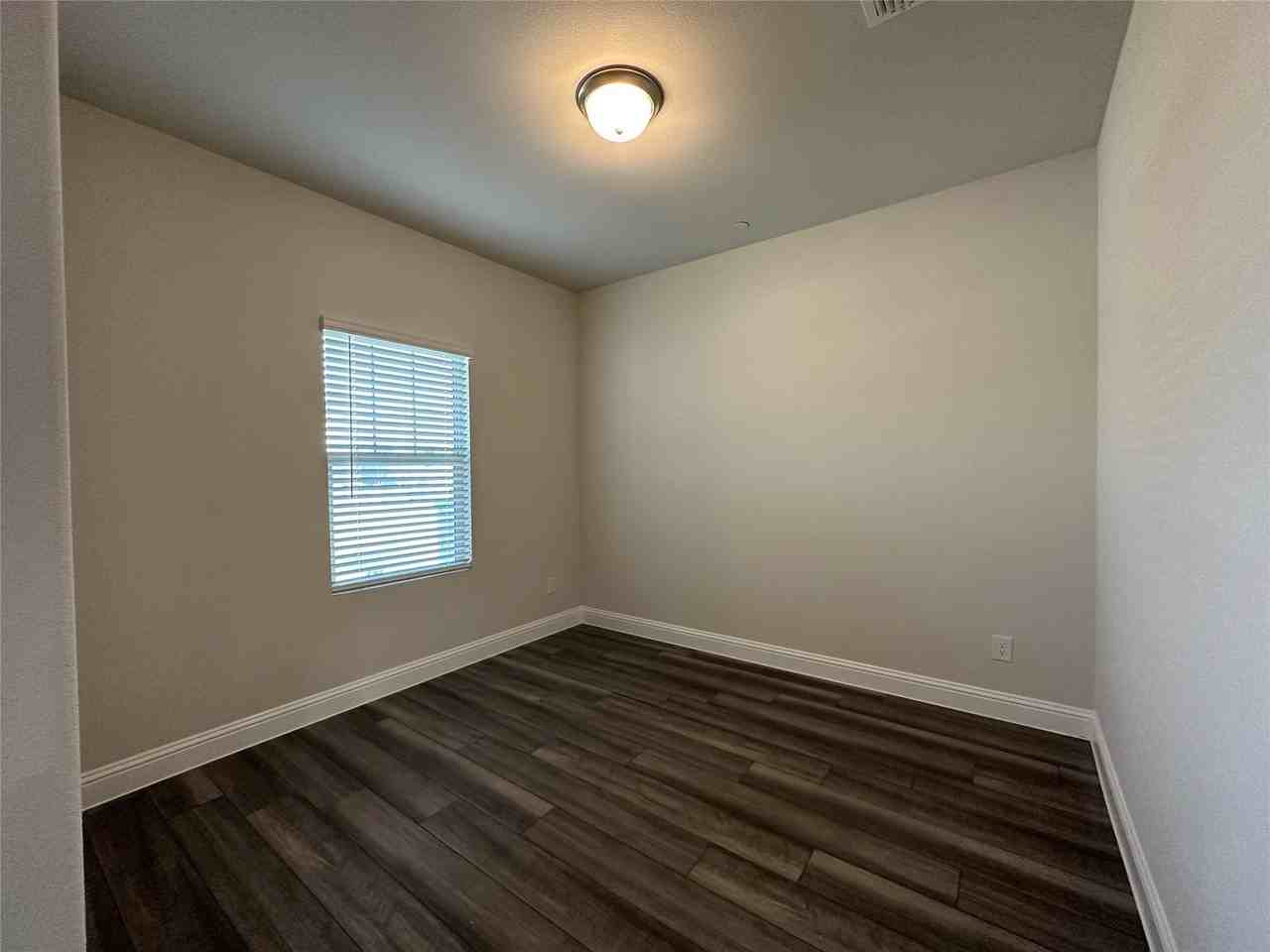 123 Monarch Way - Photo 4 of 34