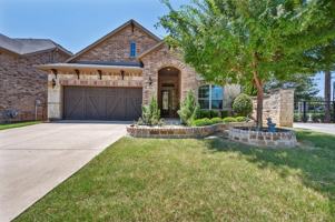 featured image of 3000 Crestwater Rdg
