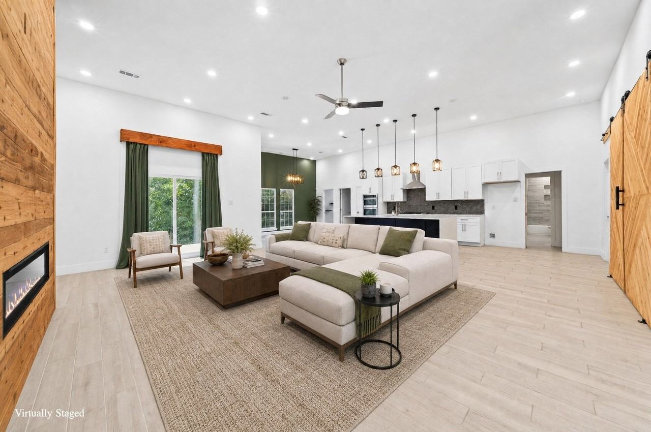 4013 Legend Trl - Photo 5 of 36