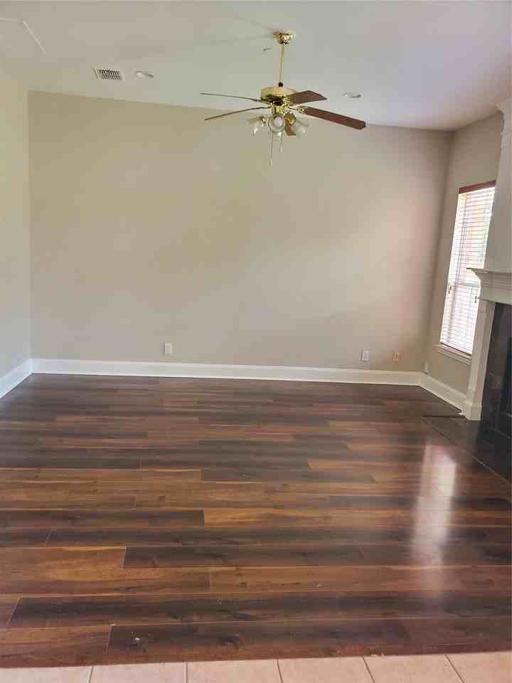 532 Silver Maple Dr - Photo 4 of 35
