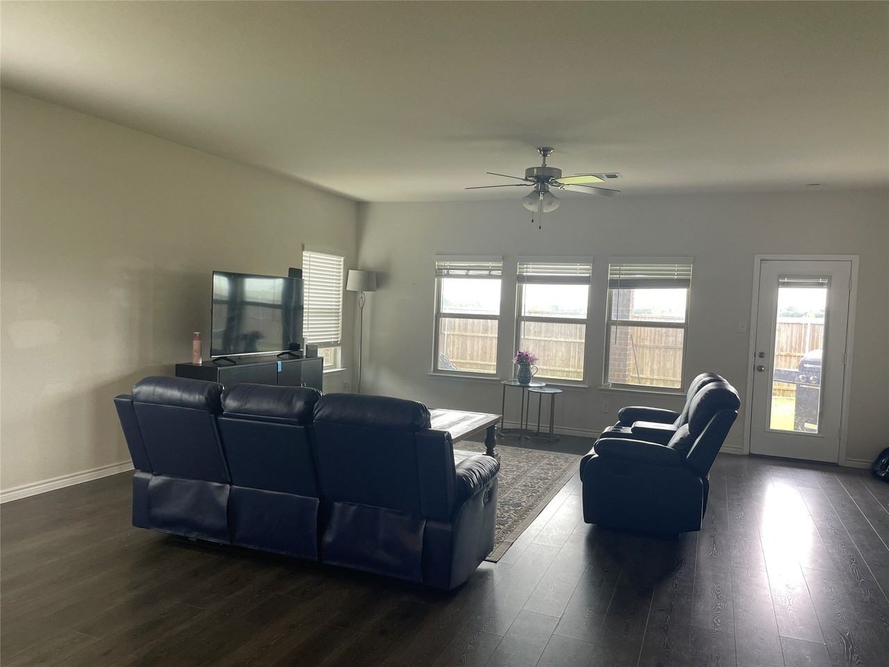 564 Declaration Way - Photo 3 of 26