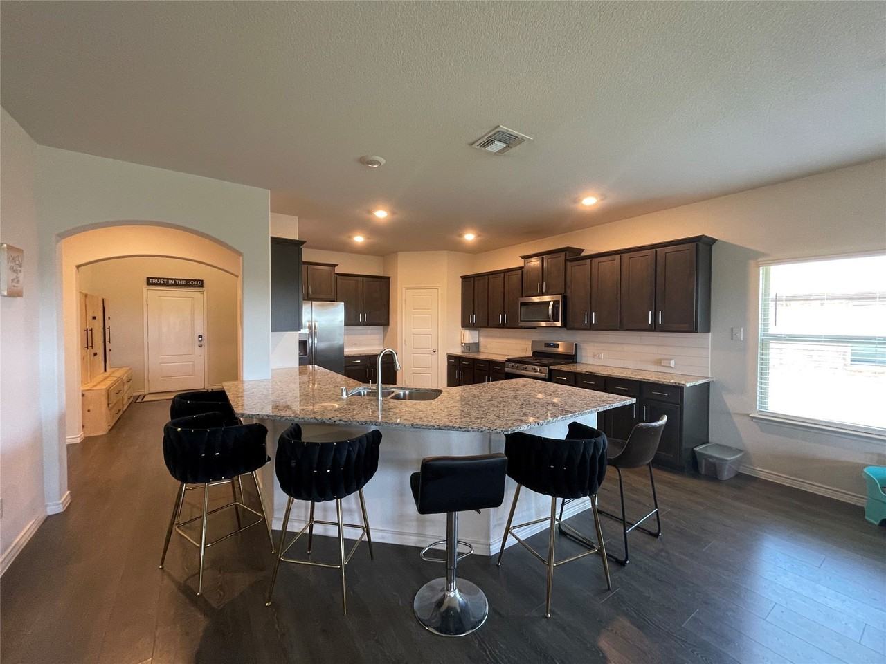 564 Declaration Way - Photo 5 of 26