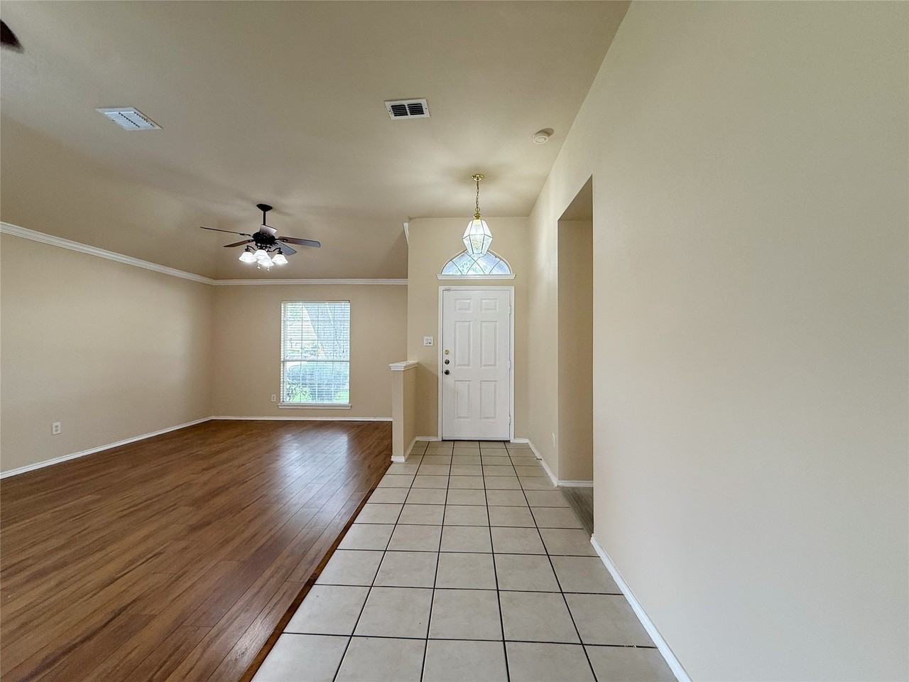 6000 Arlington Dr - Photo 5 of 40