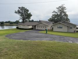 featured image of 2517 Wildwood Way