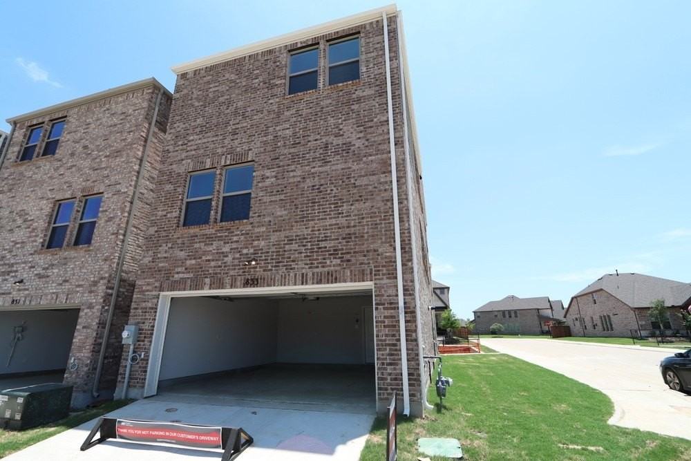 833 Tennessee Dr - Photo 6 of 40