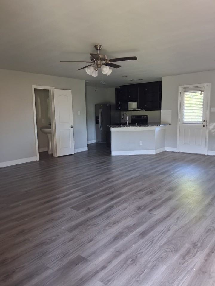 6816 Topaz Dr - Photo 6 of 18