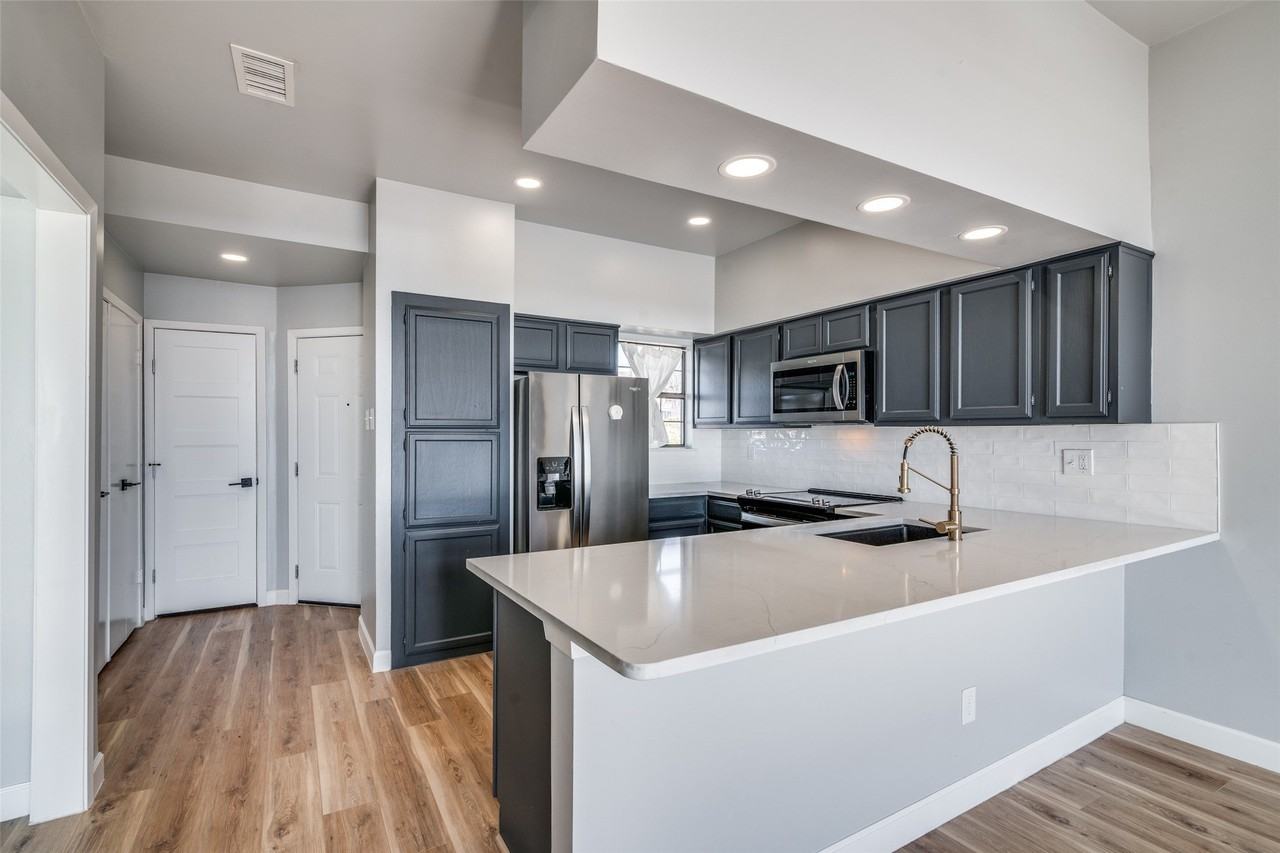 353 Henry M Chandler Dr - Photo 4 of 12