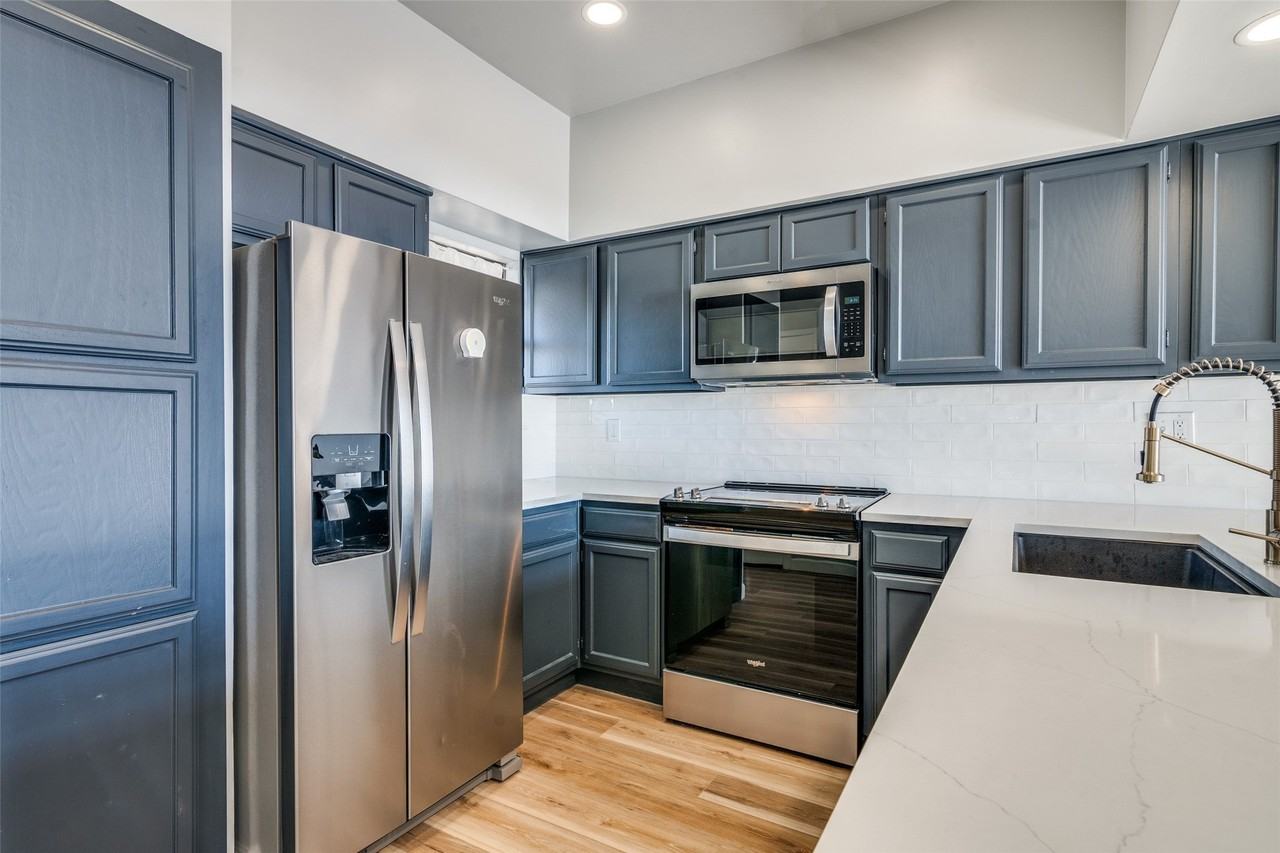 353 Henry M Chandler Dr - Photo 5 of 12