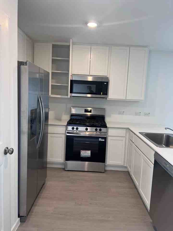 3915 Ontario Way - Photo 5 of 17