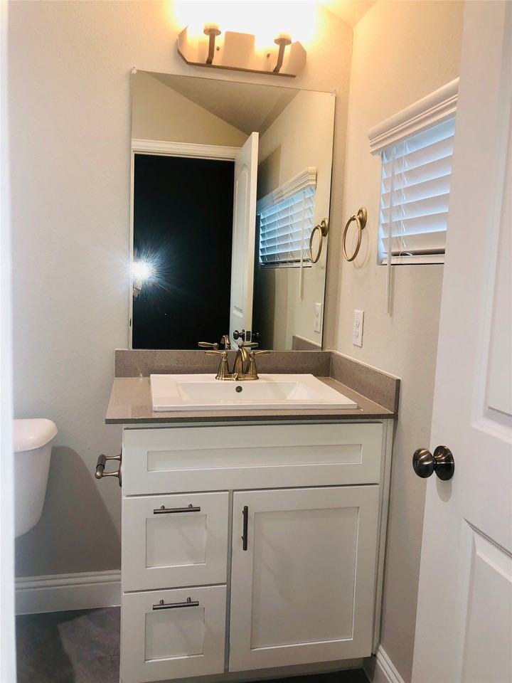 17644 Bottlebrush Dr - Photo 5 of 27