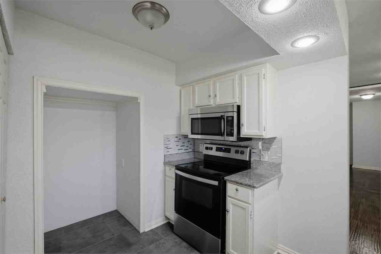 3500 Statler Dr - Photo 7 of 25