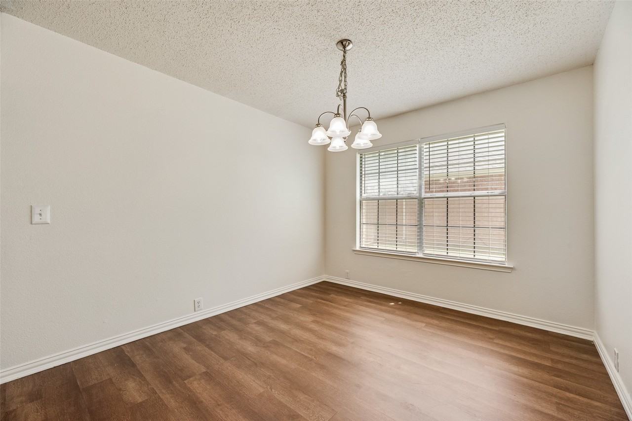 2309 Breanna Way - Photo 4 of 18