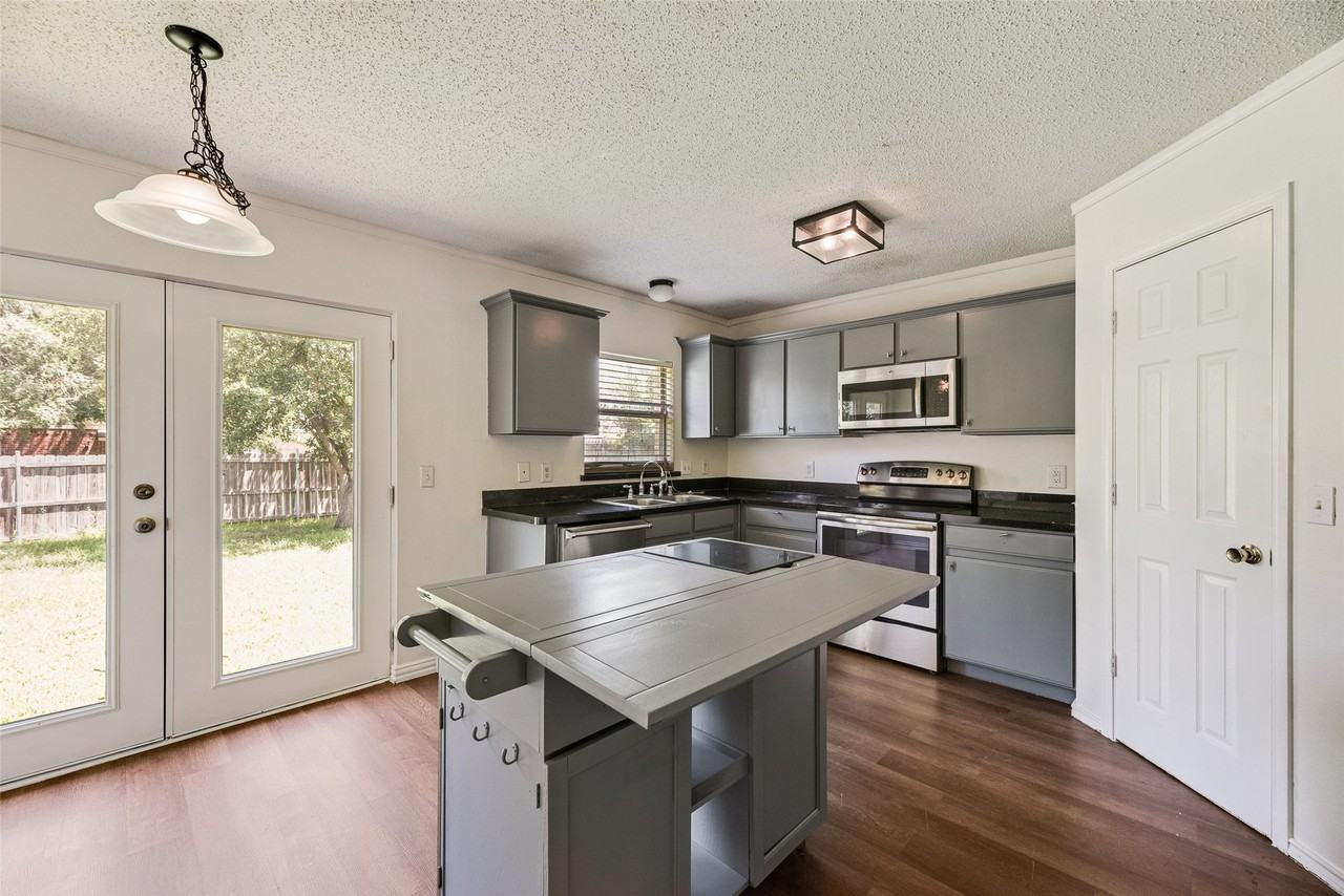 2309 Breanna Way - Photo 6 of 18