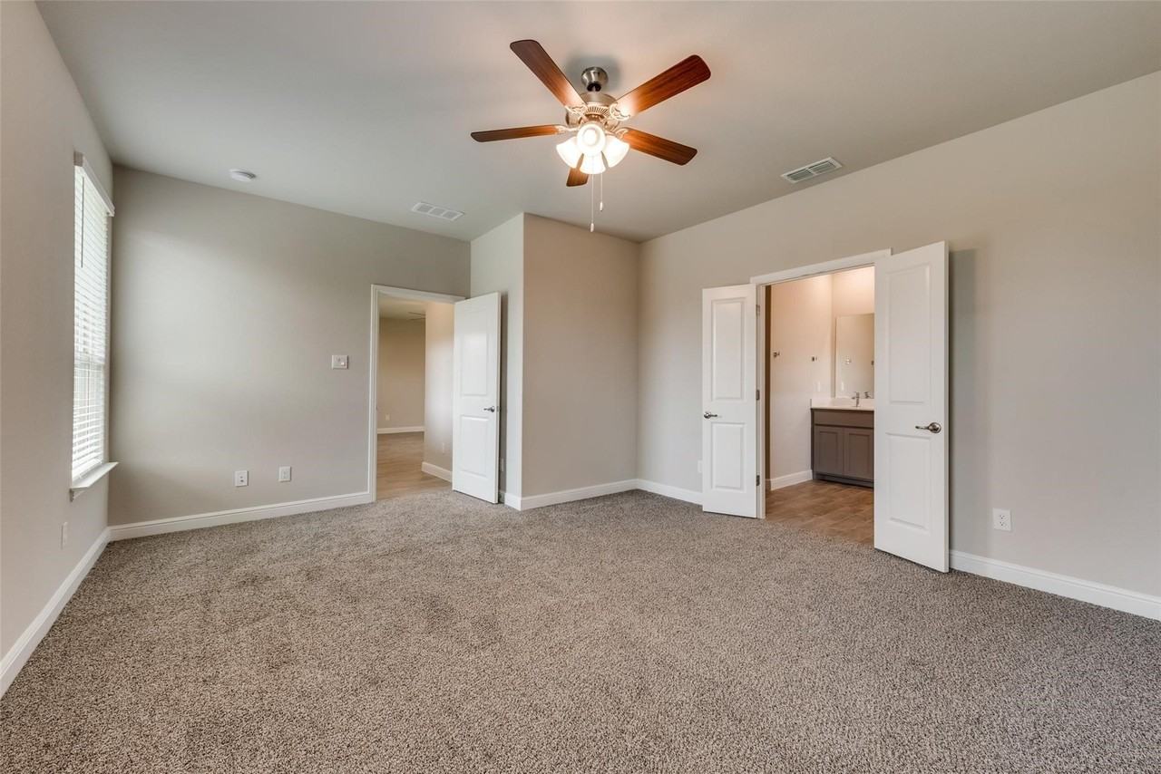 2441 Bellatrix Dr - Photo 7 of 15