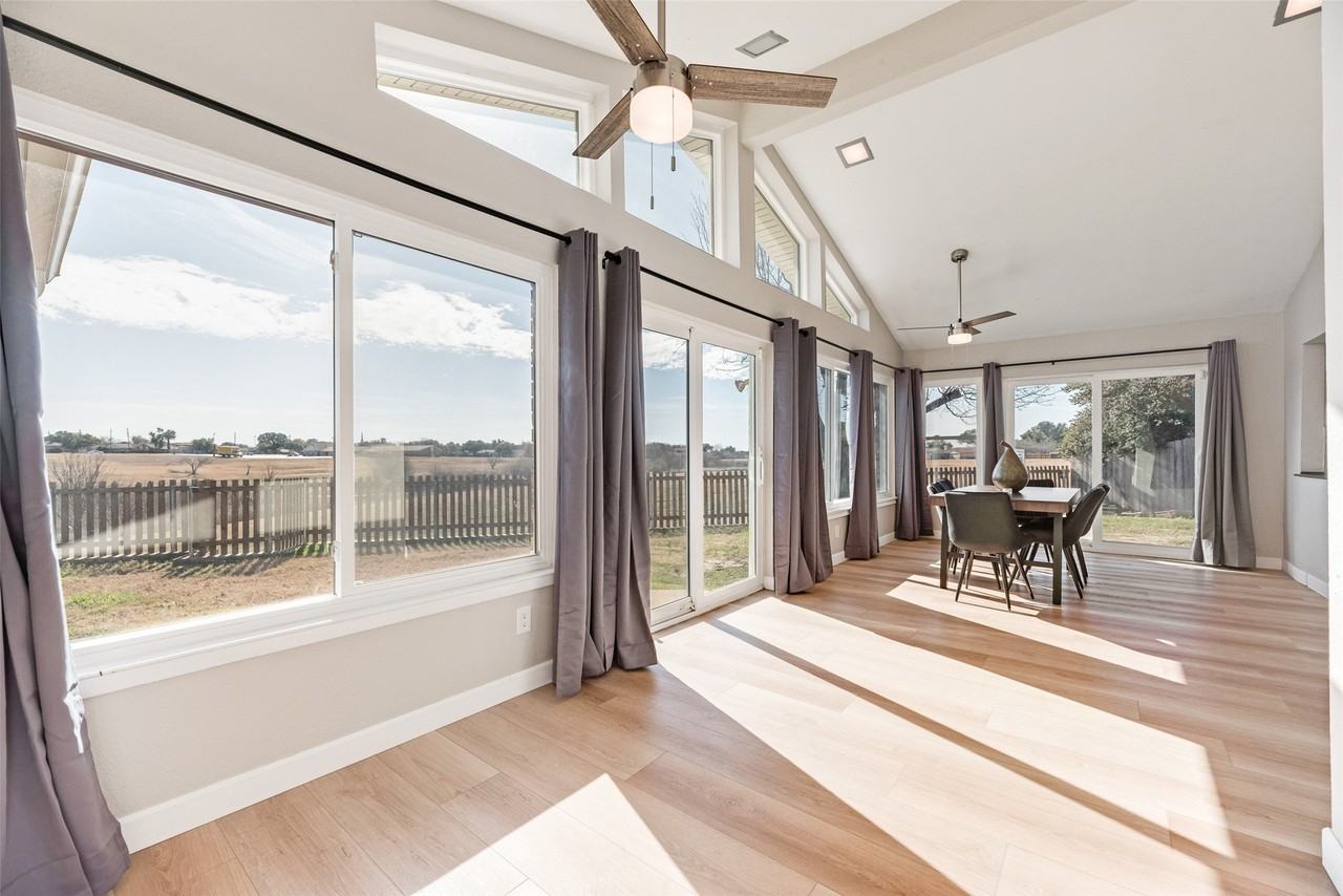 1954 Rambling Ridge Ln