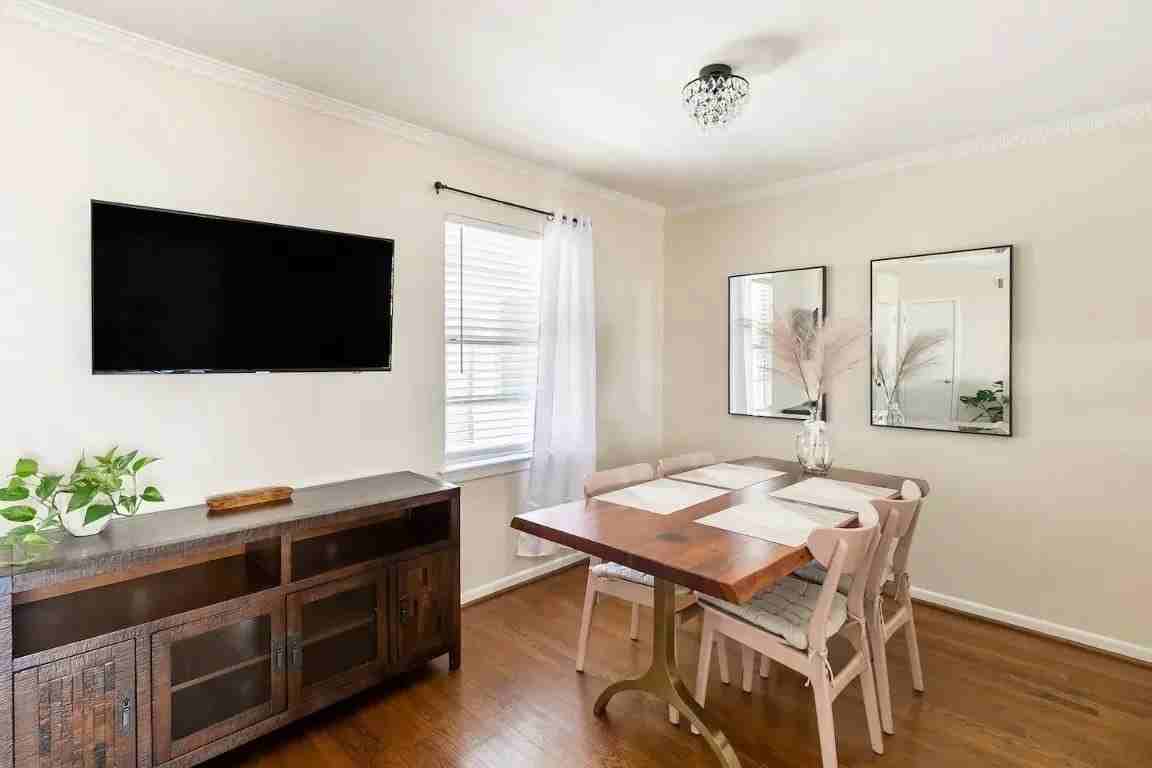 5462 Anita St - Photo 5 of 14
