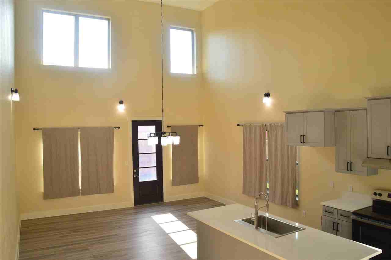 4577 County Road 446 - Photo 4 of 36