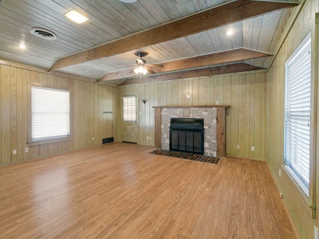 837 Northwood Rd - Photo 4 of 15