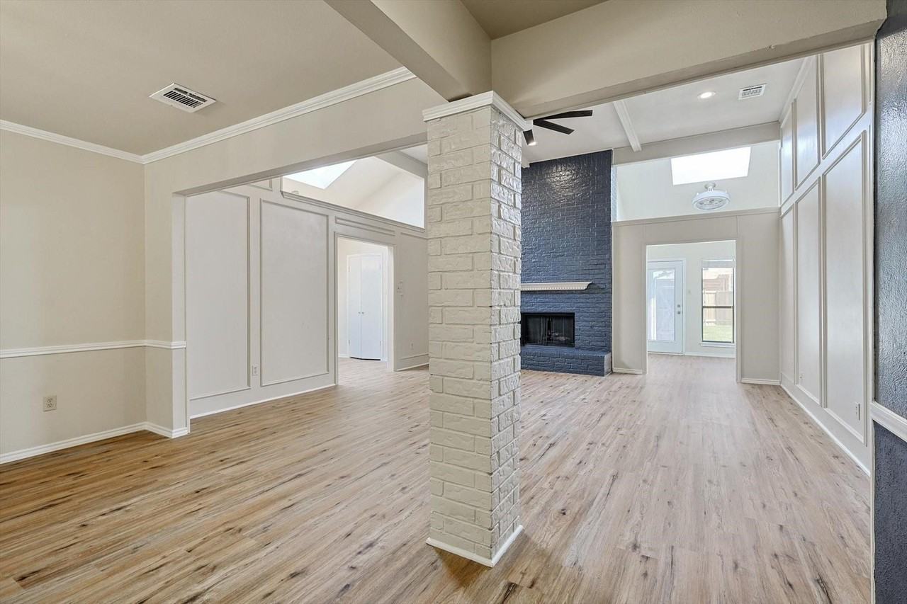 653 Raven Ln - Photo 2 of 23