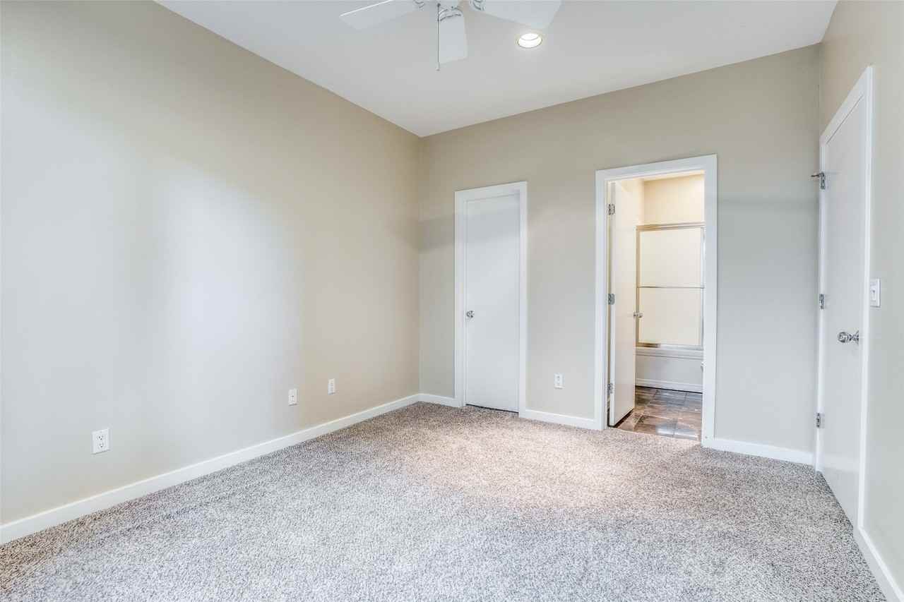 4100 Travis St #8 - Photo 6 of 25