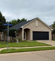 featured image of 1001 Roberts Bend Ct