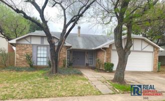 3824 Hackberry Ln - Photo 1 of 1