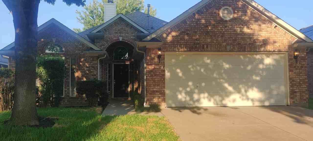 204 Bayfield Dr