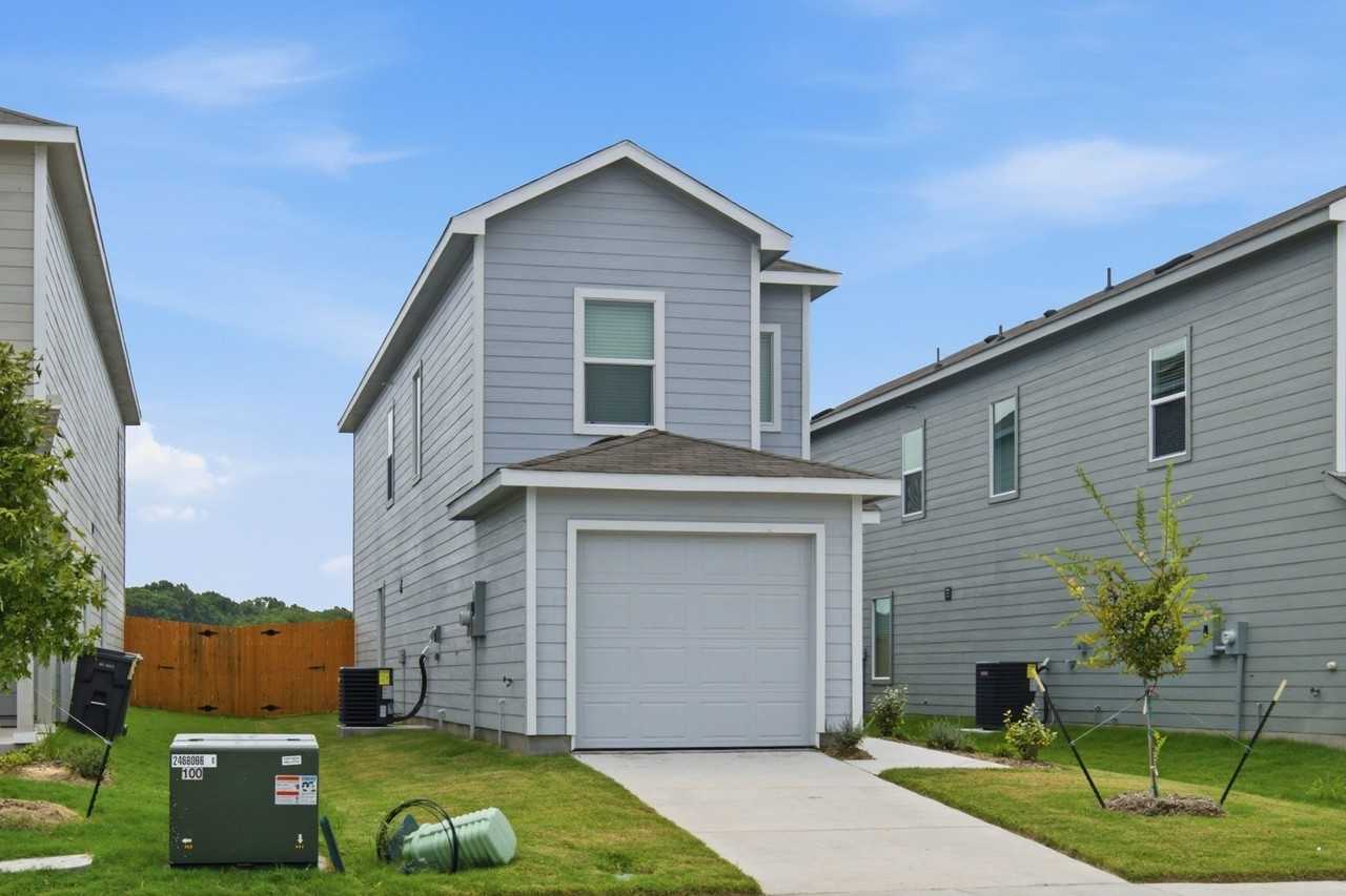6307 Sandpiper Ln - Photo 2 of 36