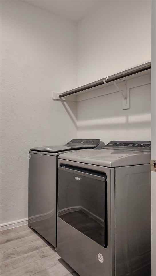 8304 Twisted Pine Way - Photo 5 of 17