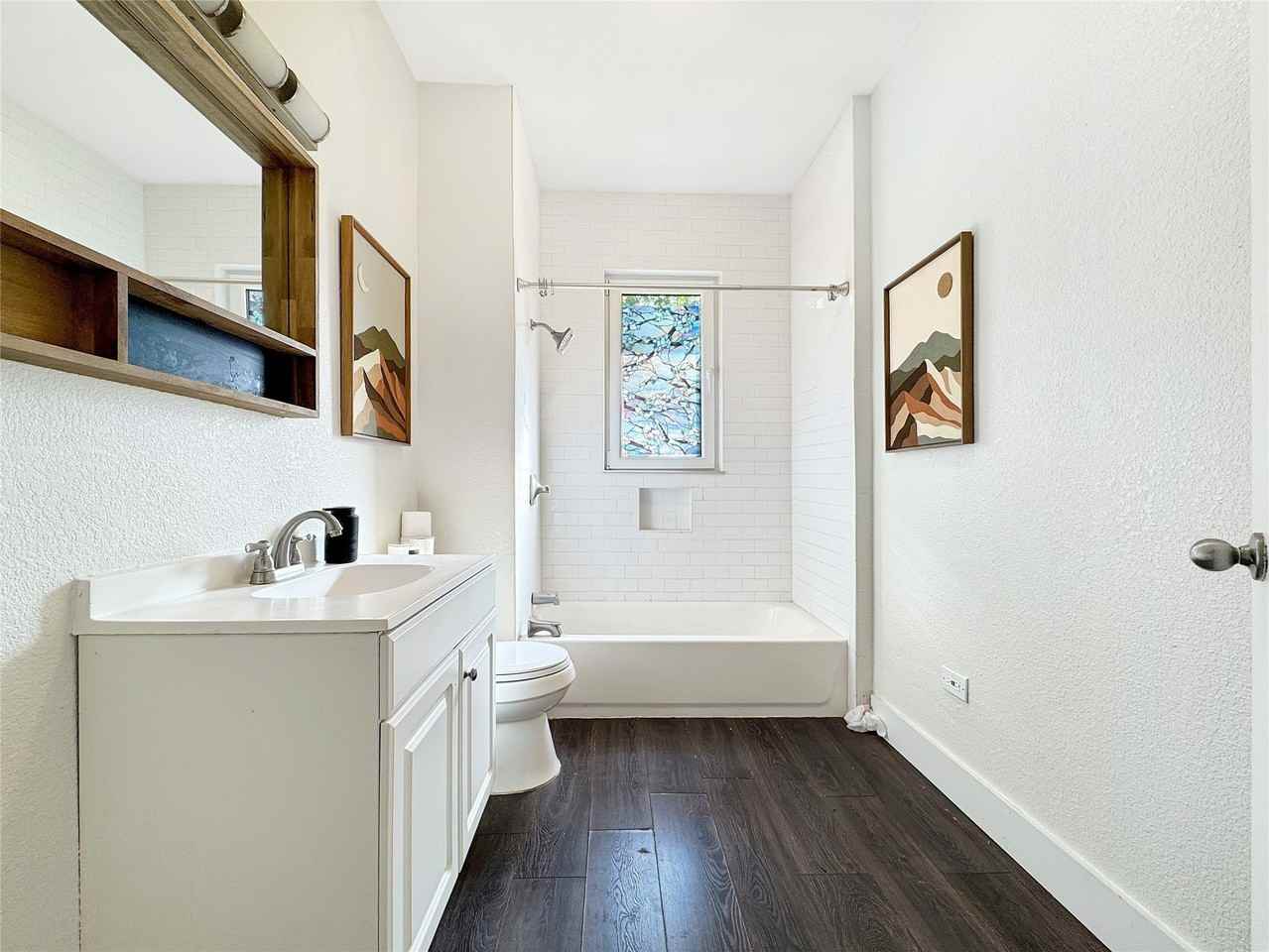 2847 Metropolitan Ave - Photo 5 of 8