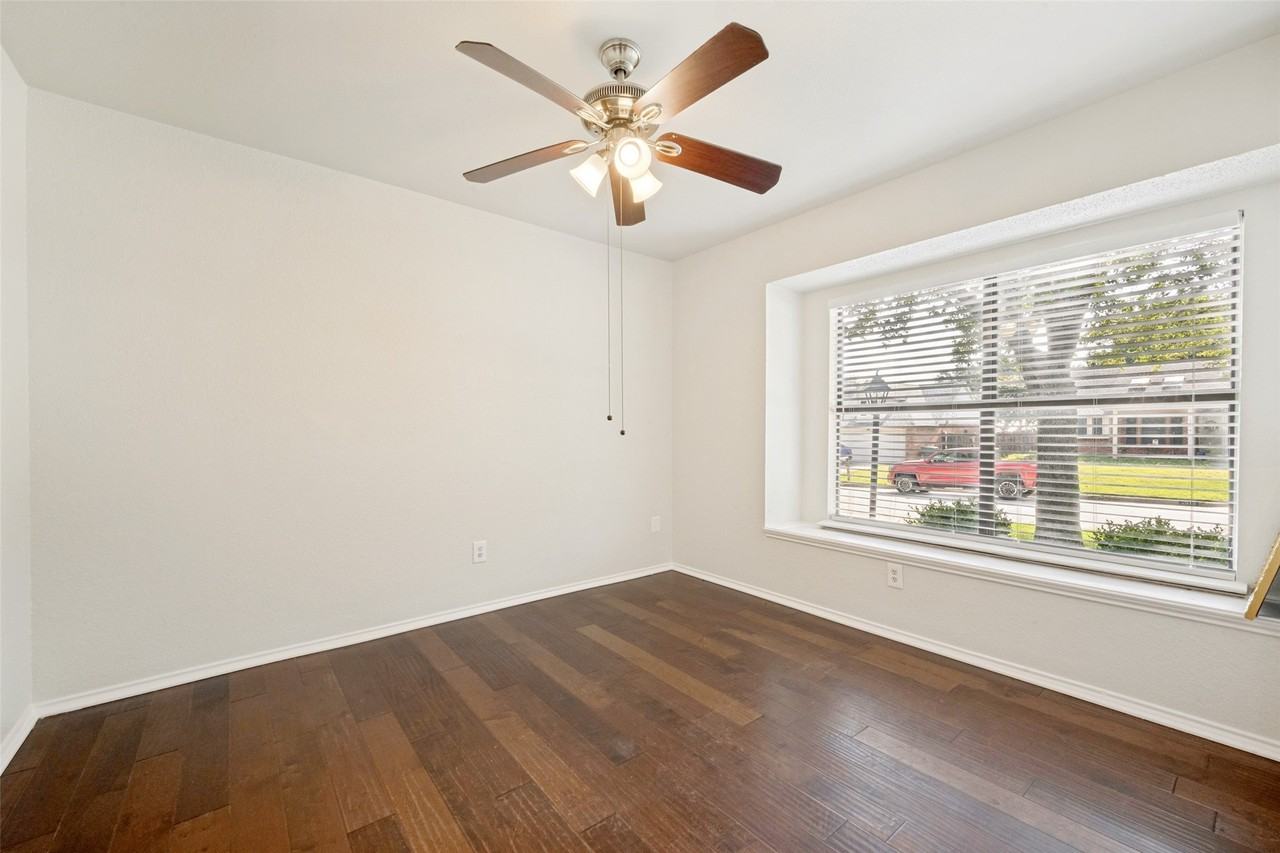 2515 Mountainview Dr - Photo 7 of 12